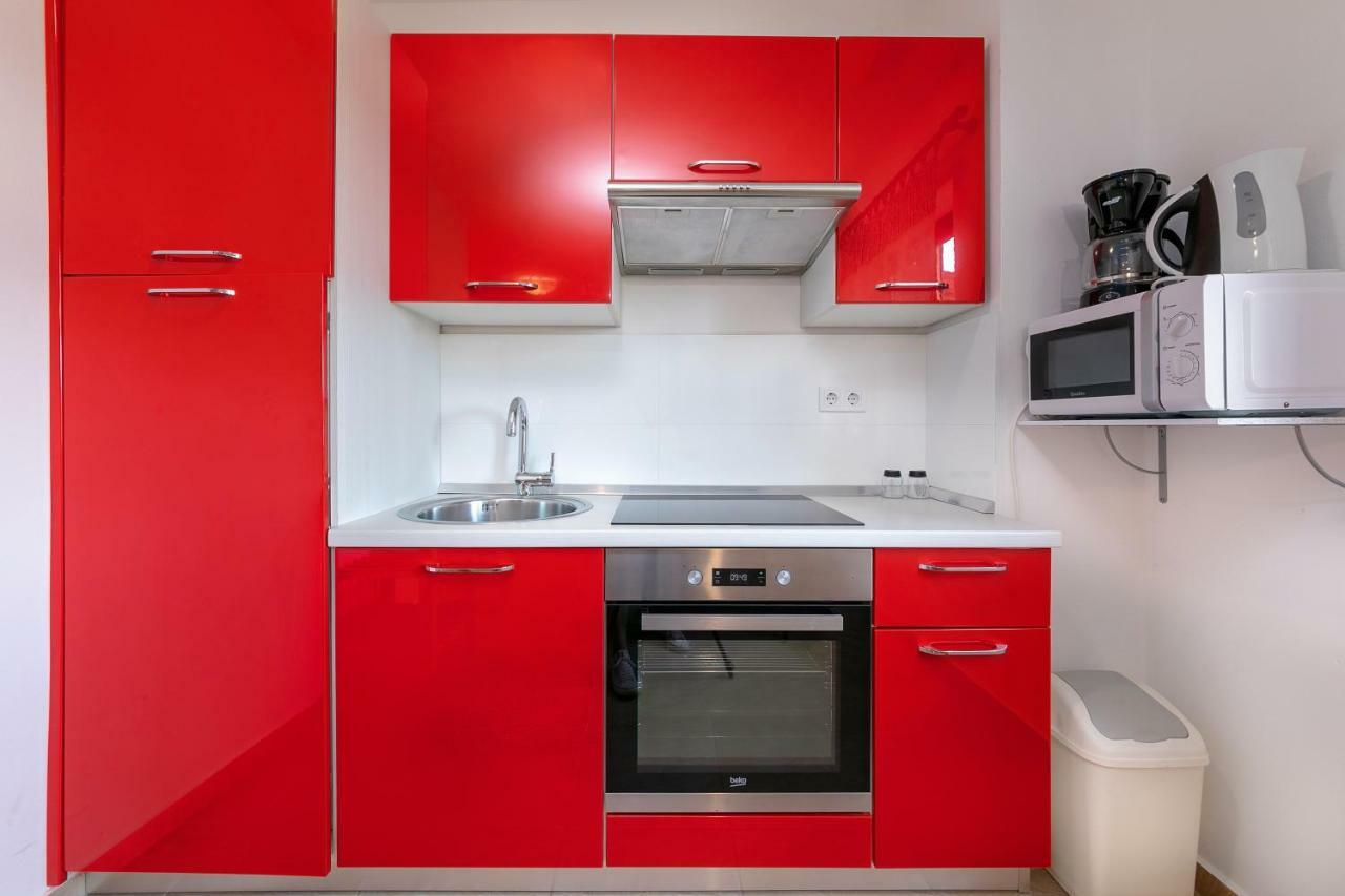 Red Apartment Vrsar Exterior foto